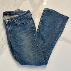 Y2K Women’s Super Low Low-Rise Medium Wash Denim Jeans Size 9 Short